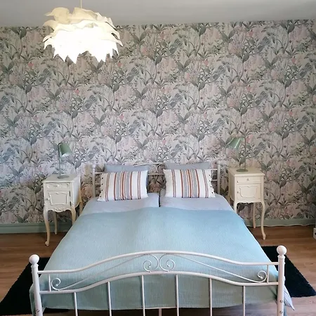 Couette-café Le Verger Du Paradis *